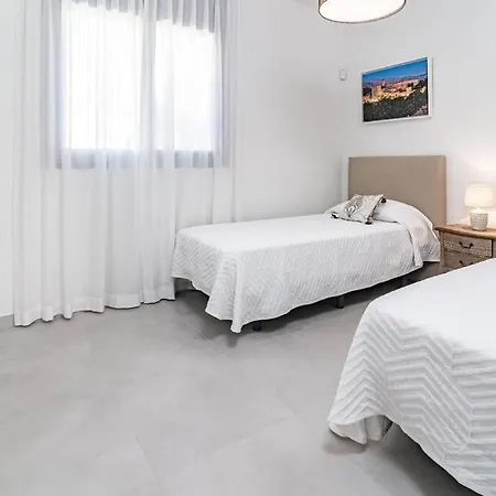 Apartment Modern Cozy Two Bedroom Estepona